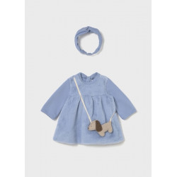 Vestido con diadema y...